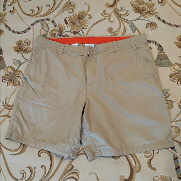 Columbia Shorts sz 38. Excellent Condition!!! - Picture 3 of 8